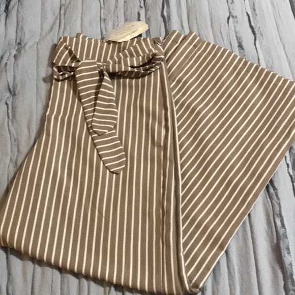 Altar'd State Pants - NWT Altar’d State Wide Leg Pants Size Large